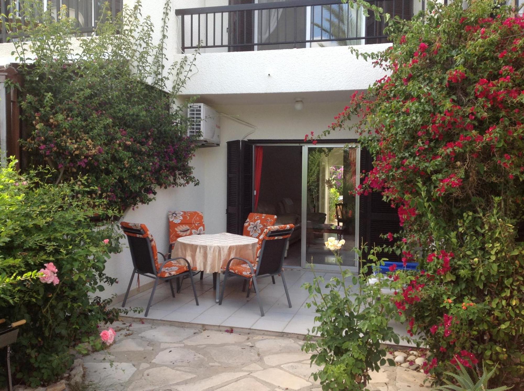 Paphos Townhouseヴィラ エクステリア 写真